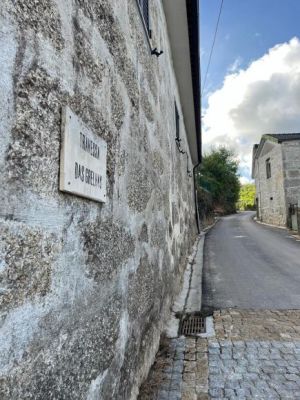 Pavimenta&ccedil;&atilde;o da Travessa das Grelhas 