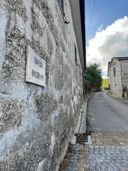 Pavimenta&ccedil;&atilde;o da Travessa das Grelhas 